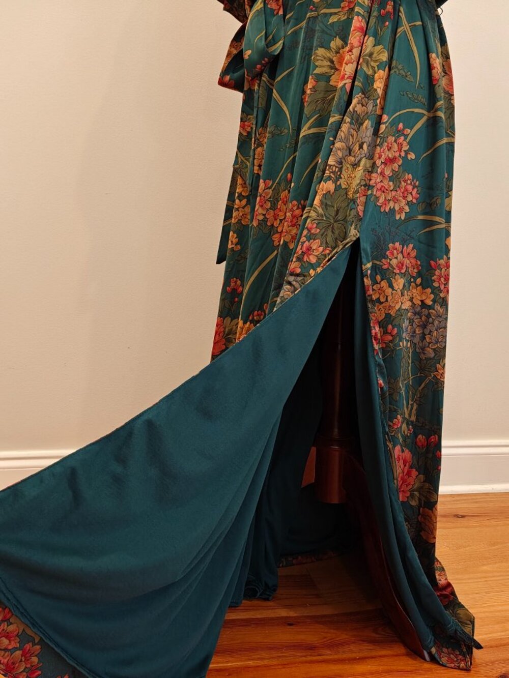 Baltic Born Agnes Satin Maxi Dress Womens 1XL Dark Green Floral Slit Tie NEW - Picture 4 of 15